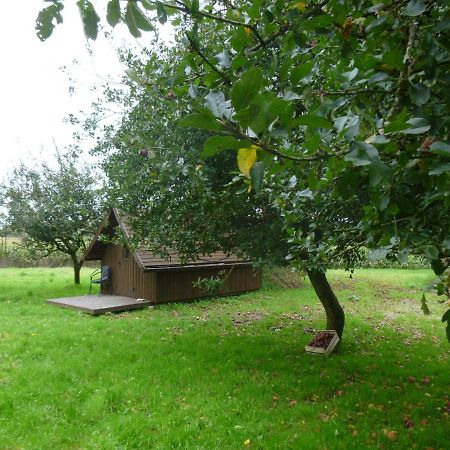 Les Cabanes De Kerellou Plouigneau Bagian luar foto