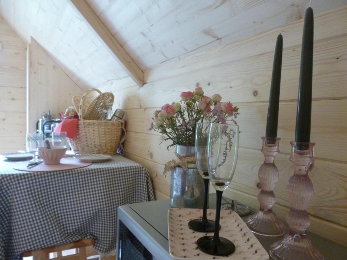 Les Cabanes De Kerellou Plouigneau Bagian luar foto